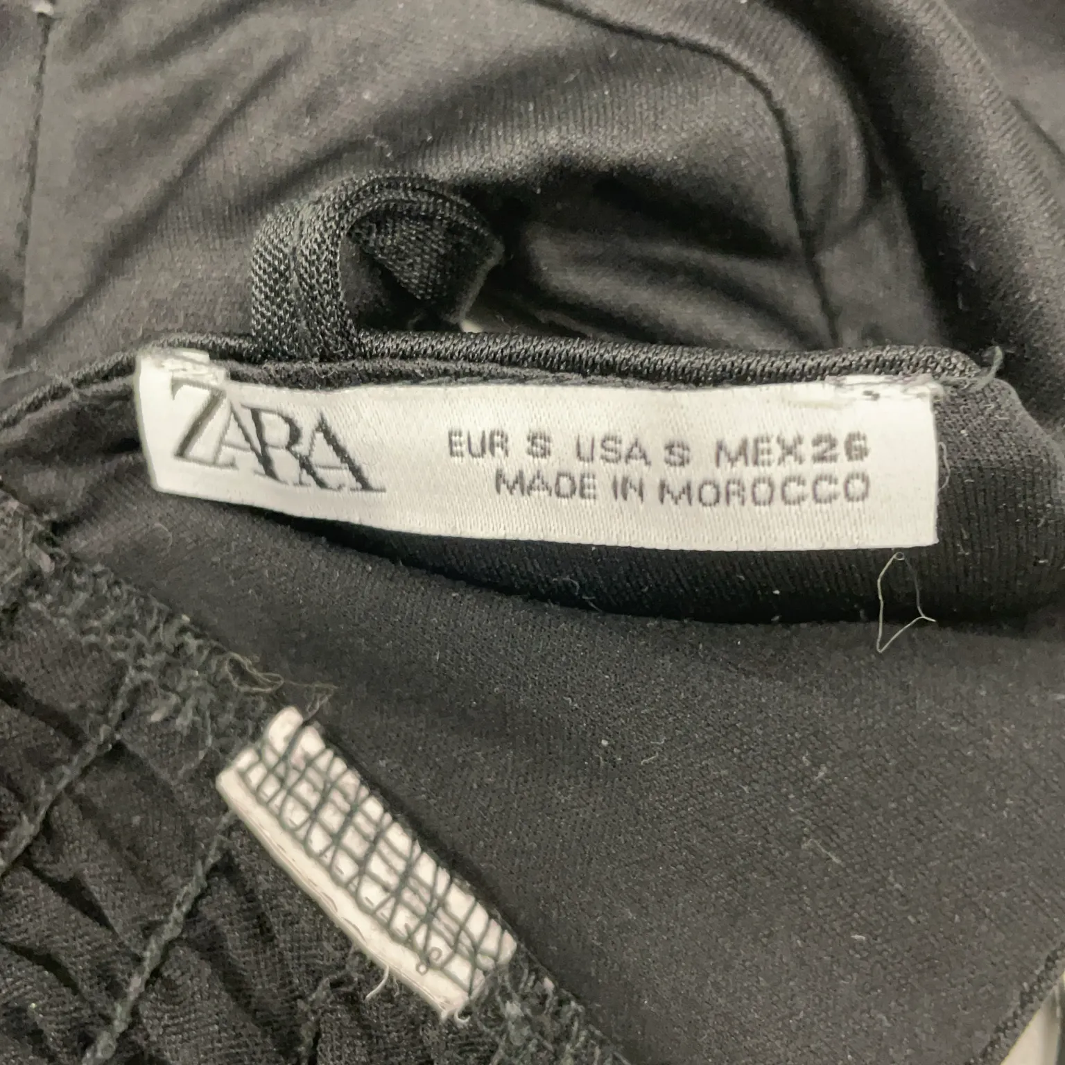 Zara - bild 3