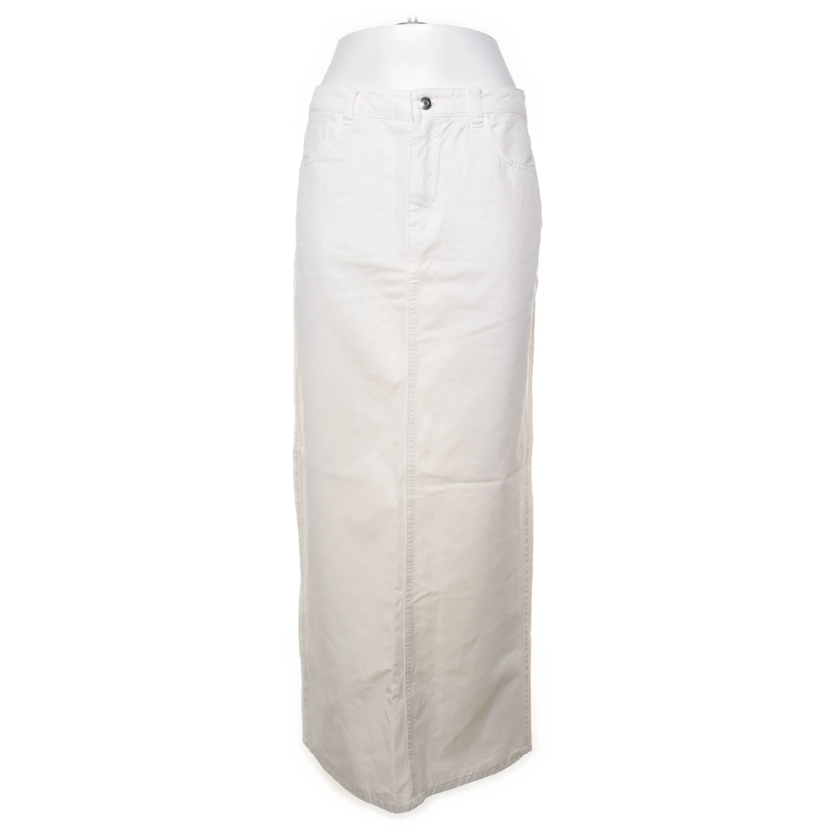 Weekday - Maxirock - WMN-EU-38