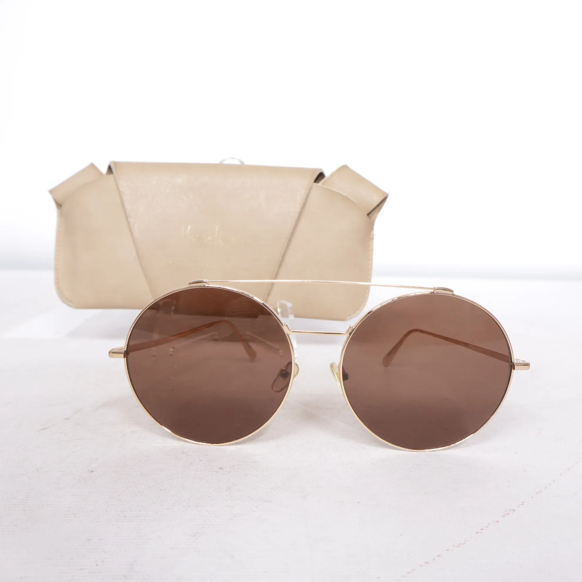 Hanna Lojsan x Corlin Eyewear second hand | Shop second hand 