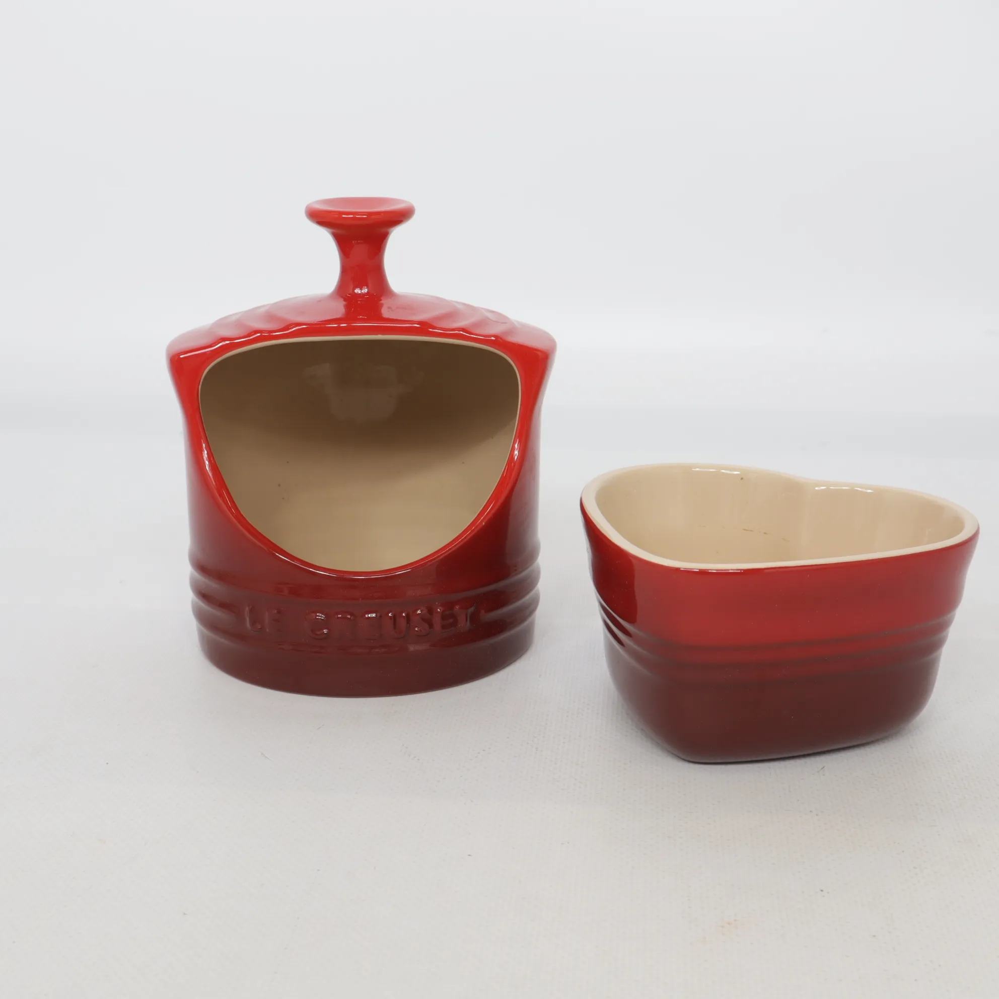 Le Creuset Servis