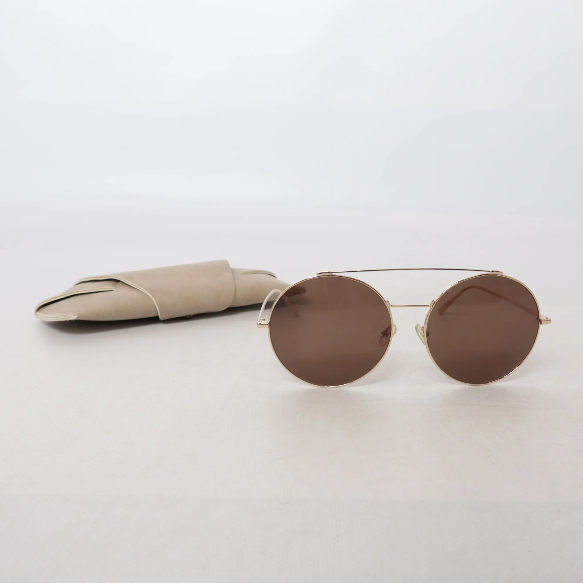 REVOLVE x CORLIN EYEWEAR Hanna & Lojsan Sunglasses in Sand Tortoise Hanna Lojsan x Corlin Eyewear second hand | Shop second hand  main image 3
