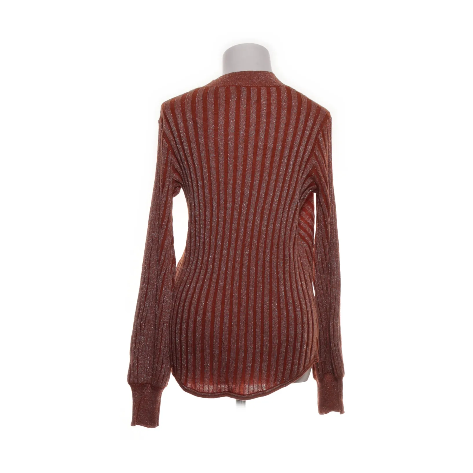 Second Female - bild 2