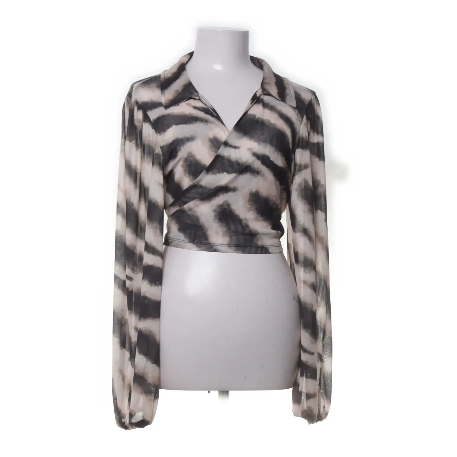 Gina Tricot - Wickelbluse - WMN-INT-M