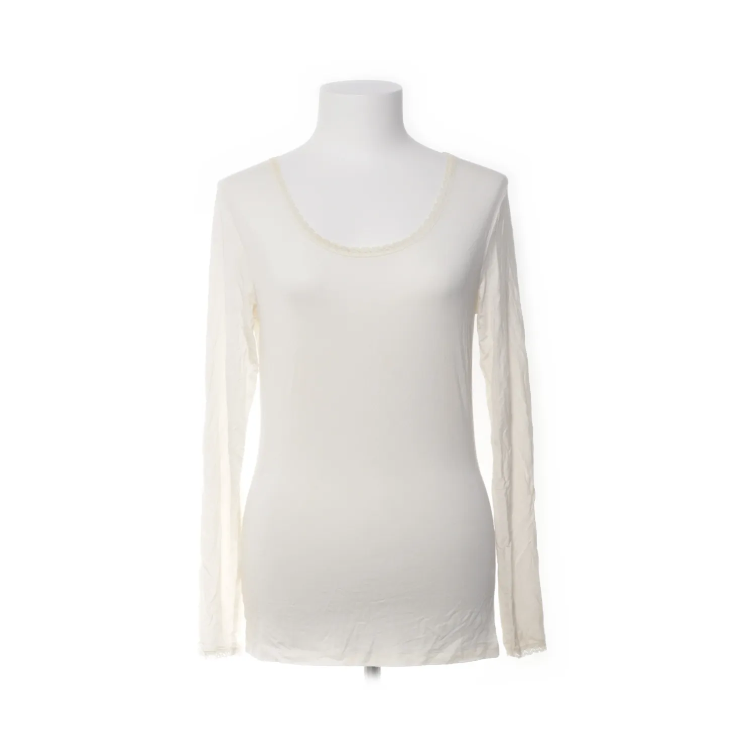 Essential by Noa Noa