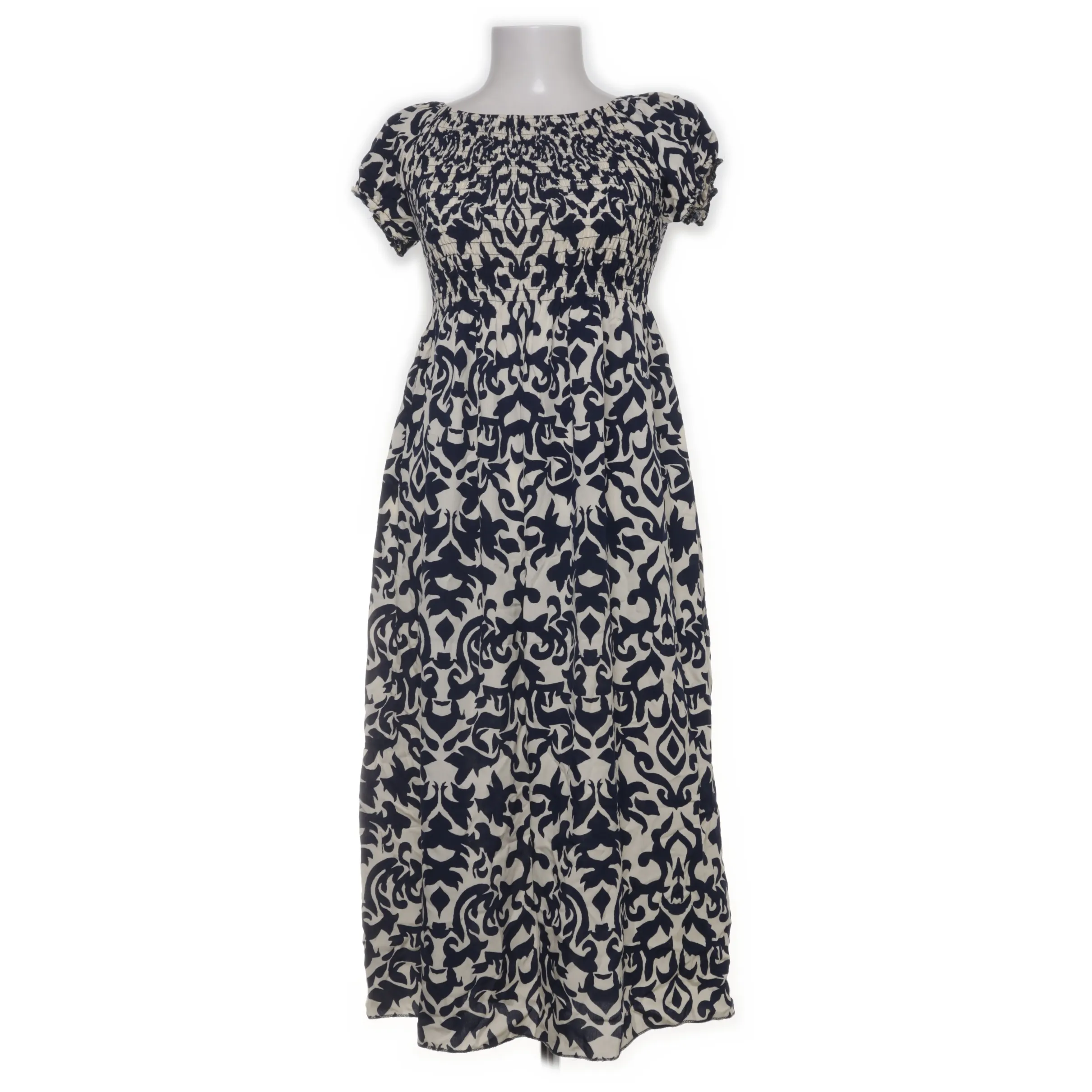Classic Fashion Collection second hand | Shop second hand online easily on  Sellpy.com.