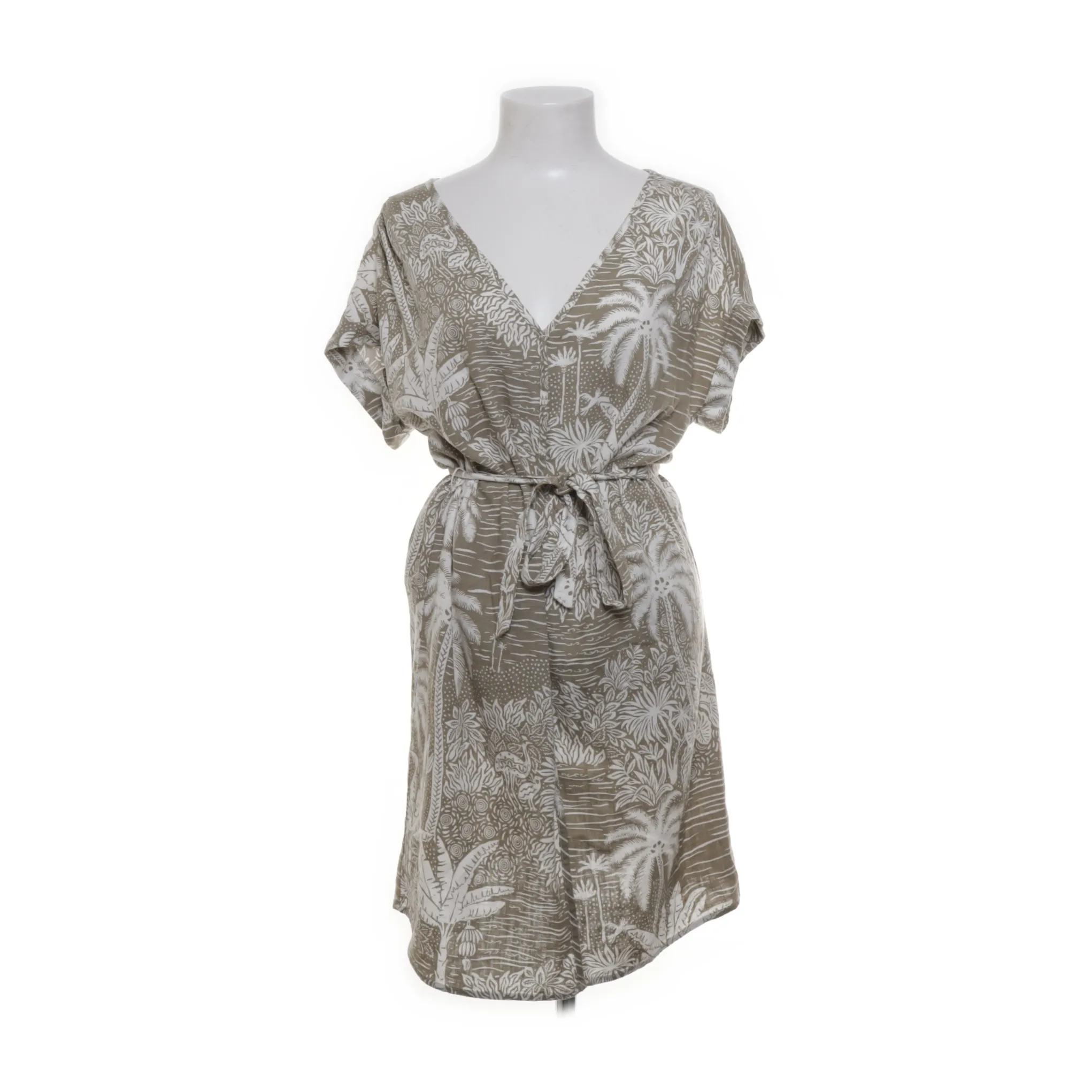 Desmond & Dempsey x H&M