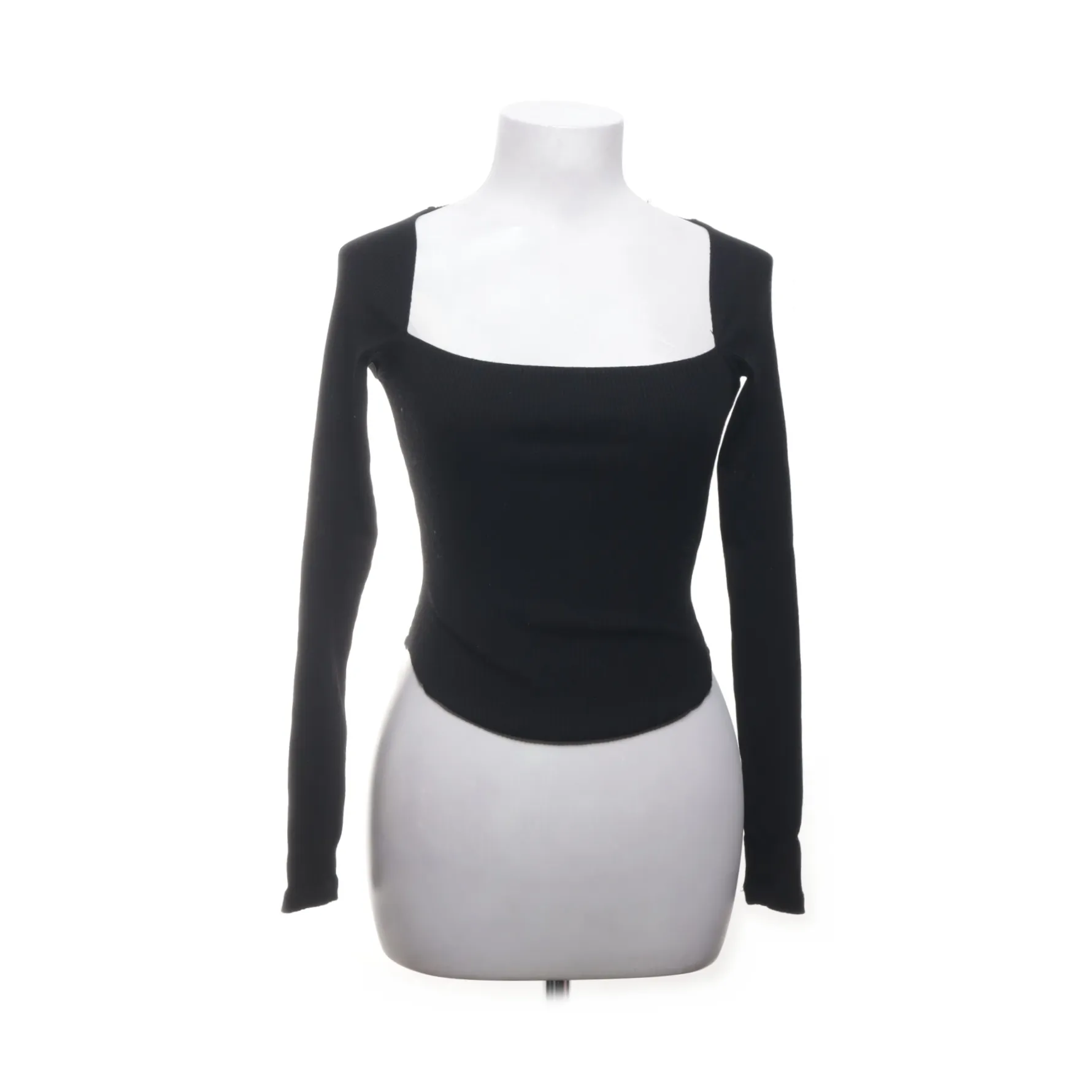 Queen of Jetlags x NA-KD