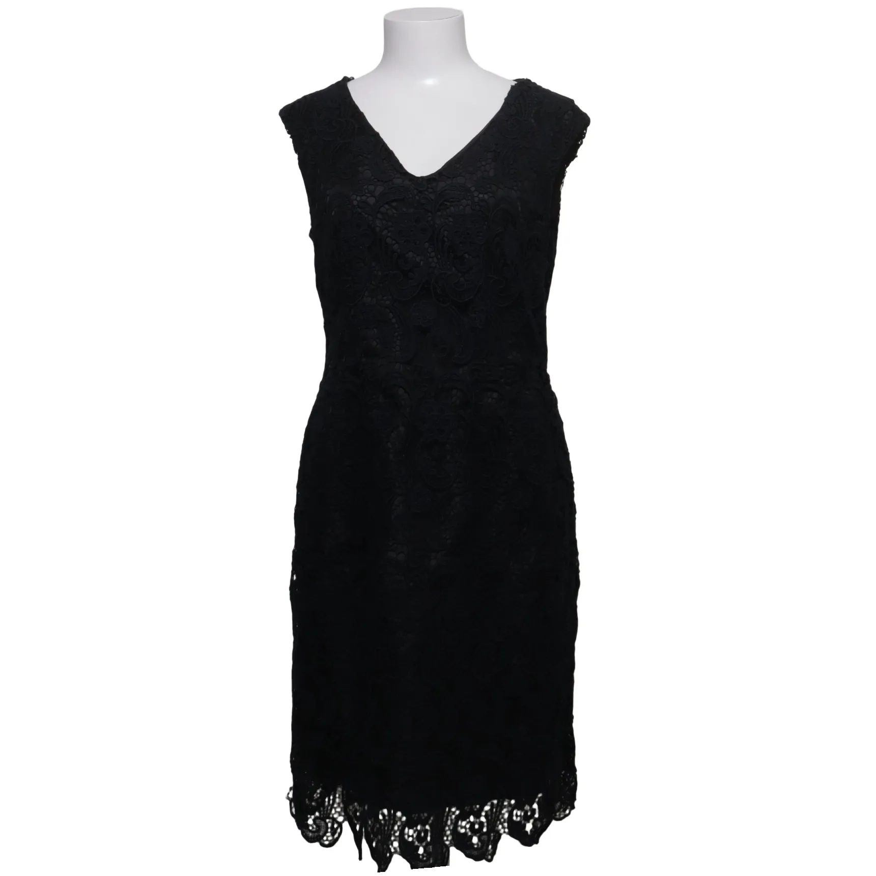 betty jackson black dress The Betty Haynes White Christmas Gown M
