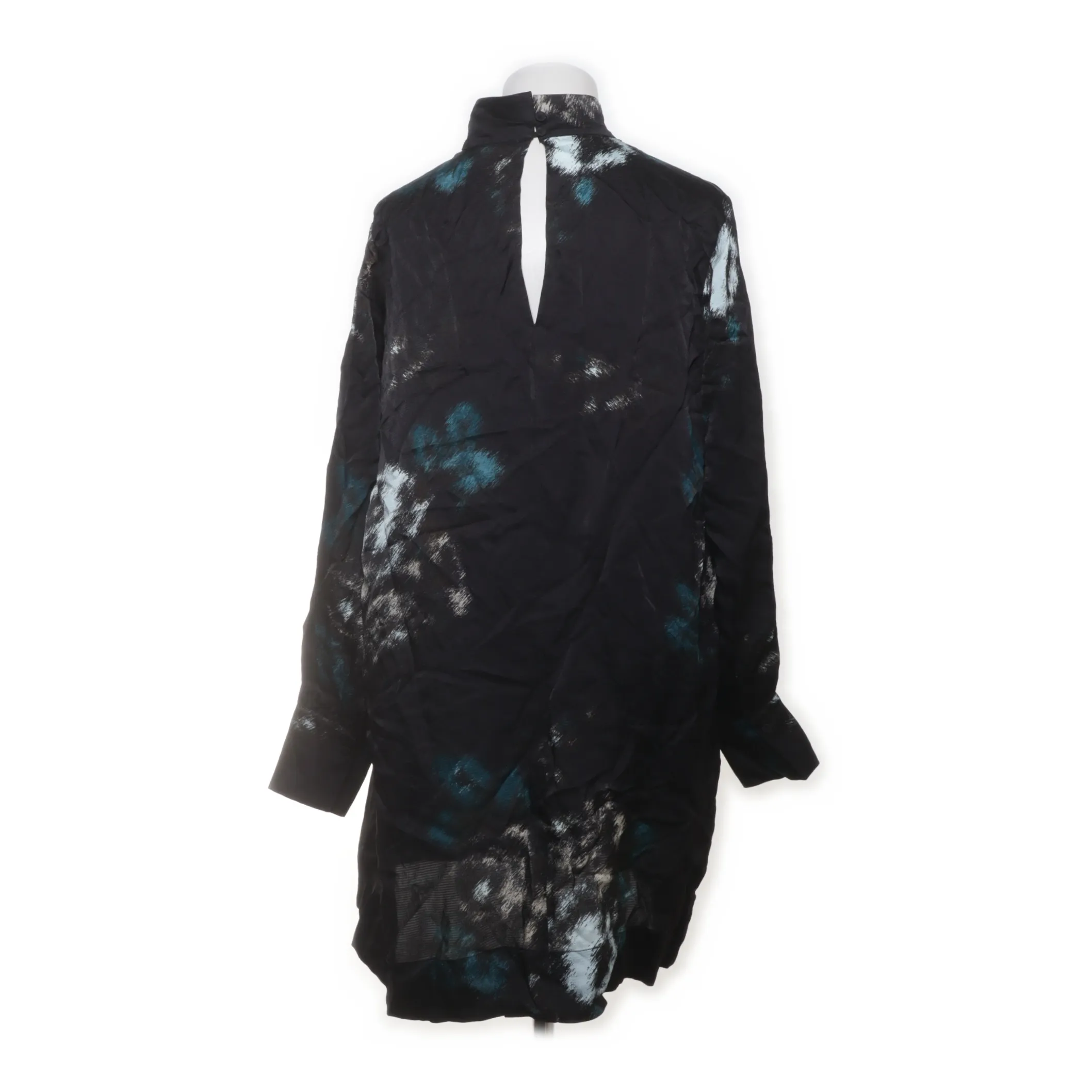 Second Female - bild 2