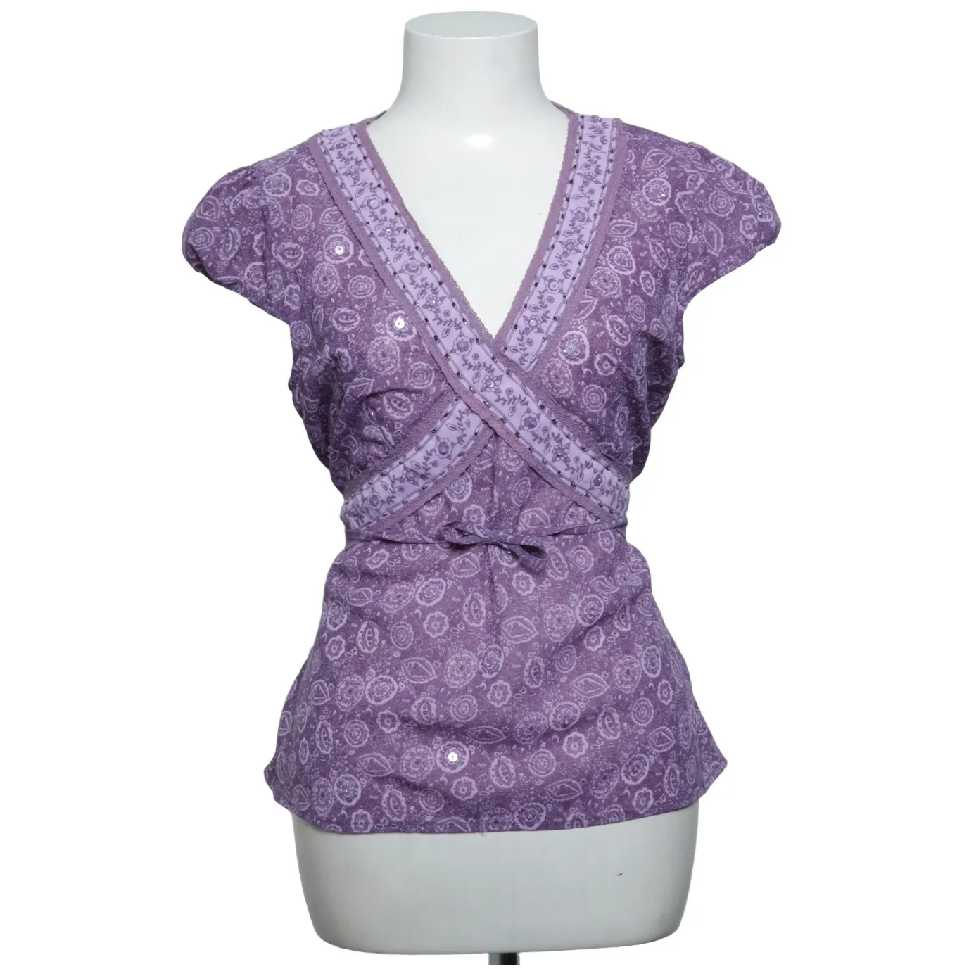 East West - Top - WMN-EU-42