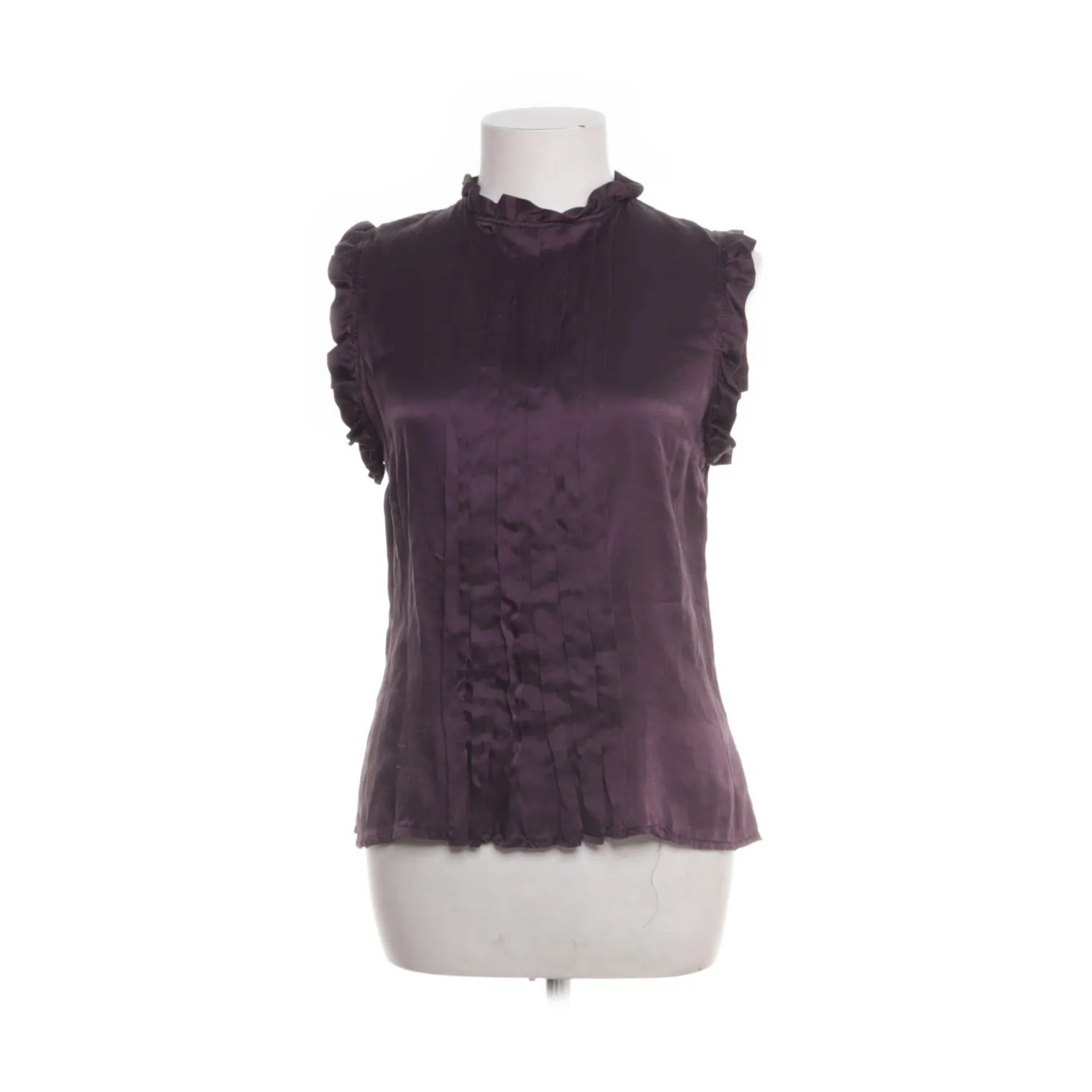 Yoshe - Top - WMN-EU-38