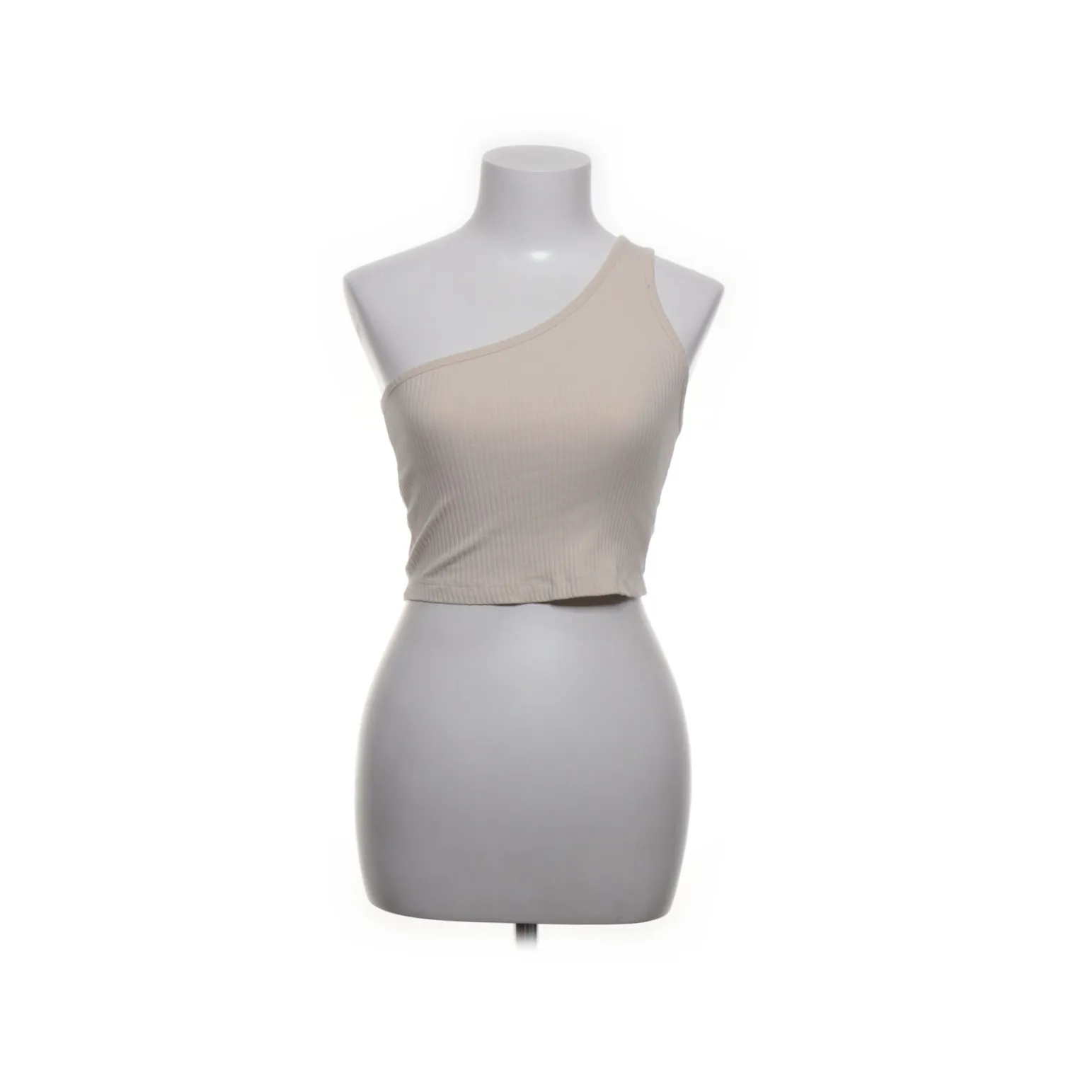 Ema Louise x About You