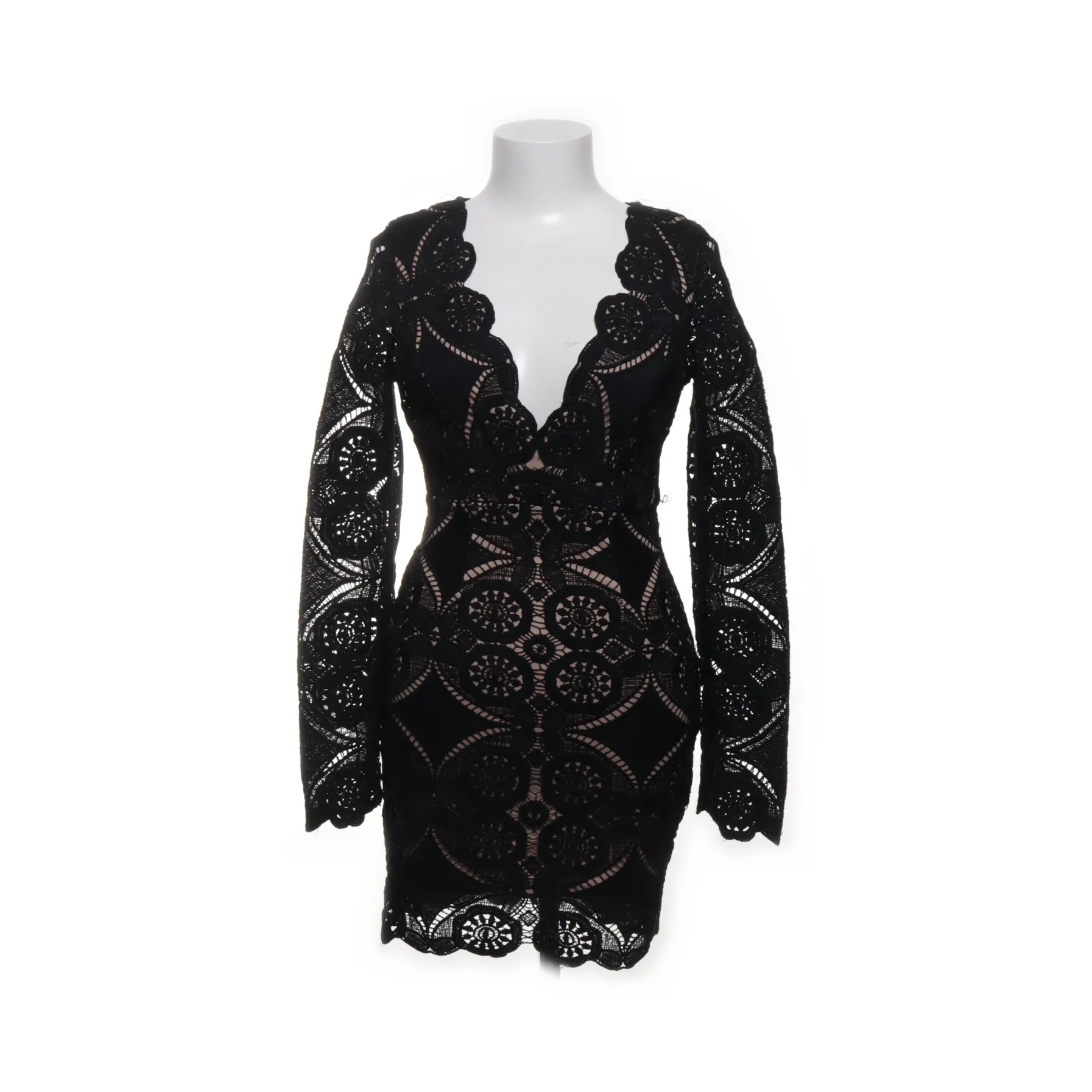 Love Triangle second hand | Shop second hand online easily on Sellpy.com.