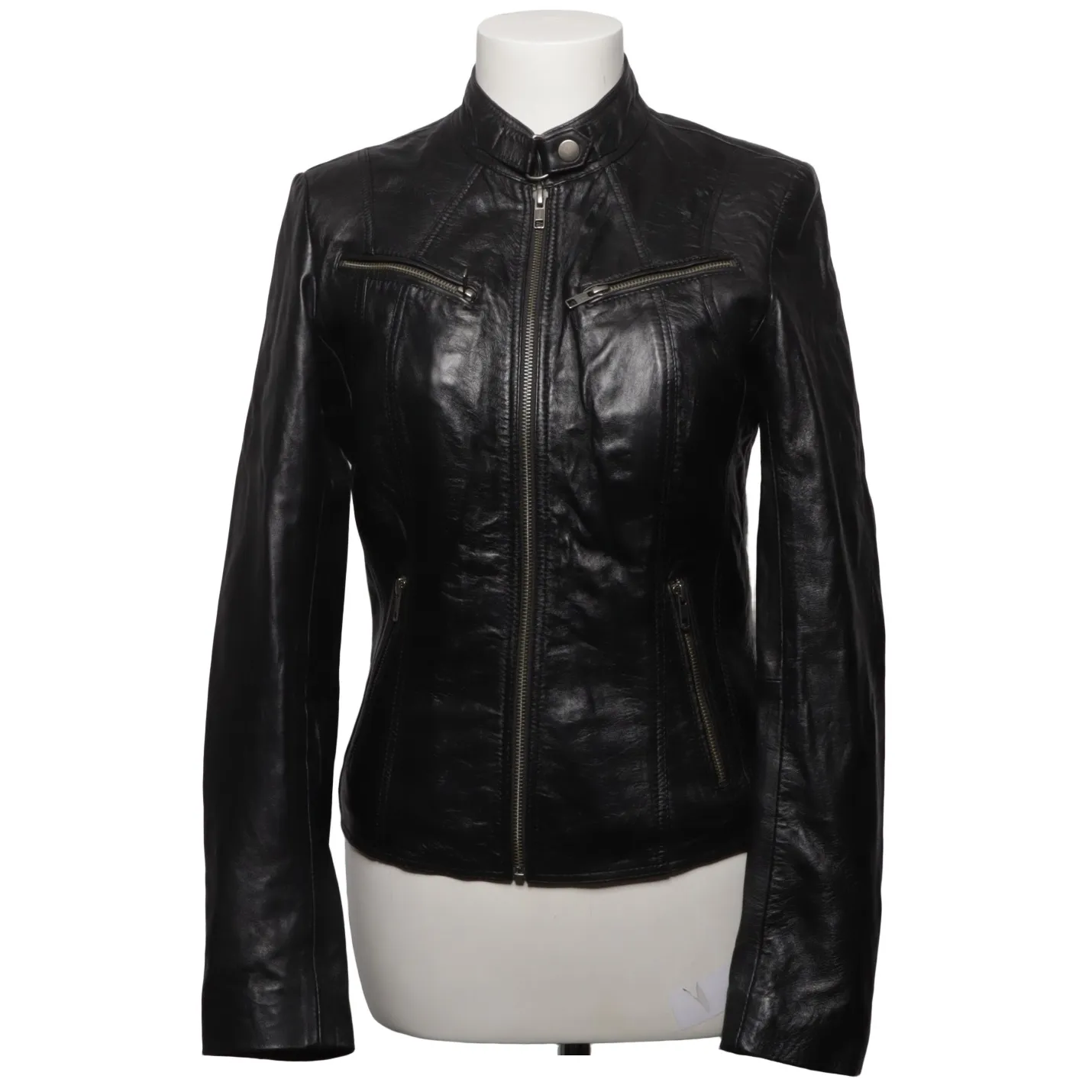 Transmission second hand | Shop second hand online easily on Sellpy.com.