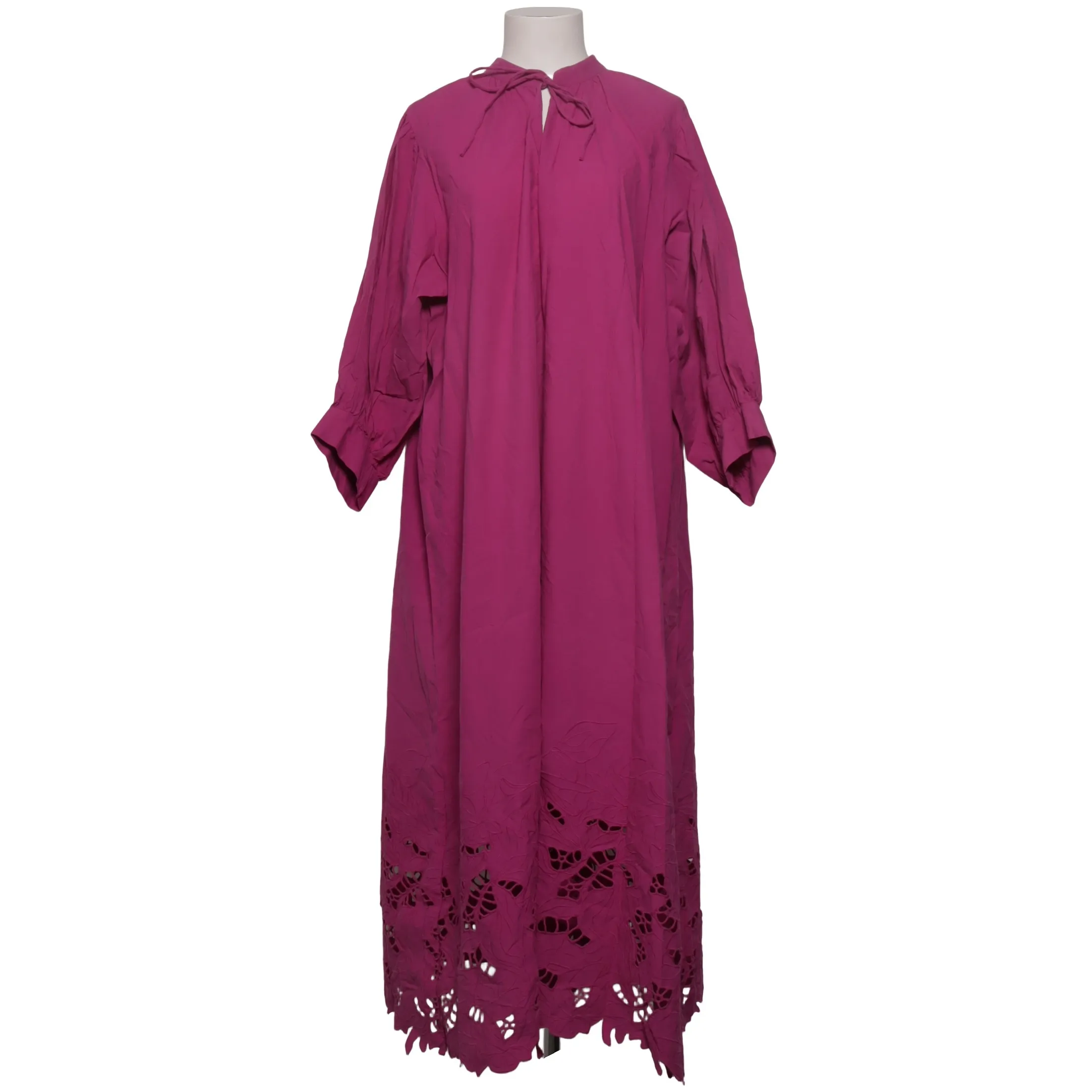 h and m long sleeve dress Women's Black Long-Sleeved Jersey Shoulder pads and long sleeves with pleats at the back of the cuffs 12 Long-Sleeve Minidresses to Shop