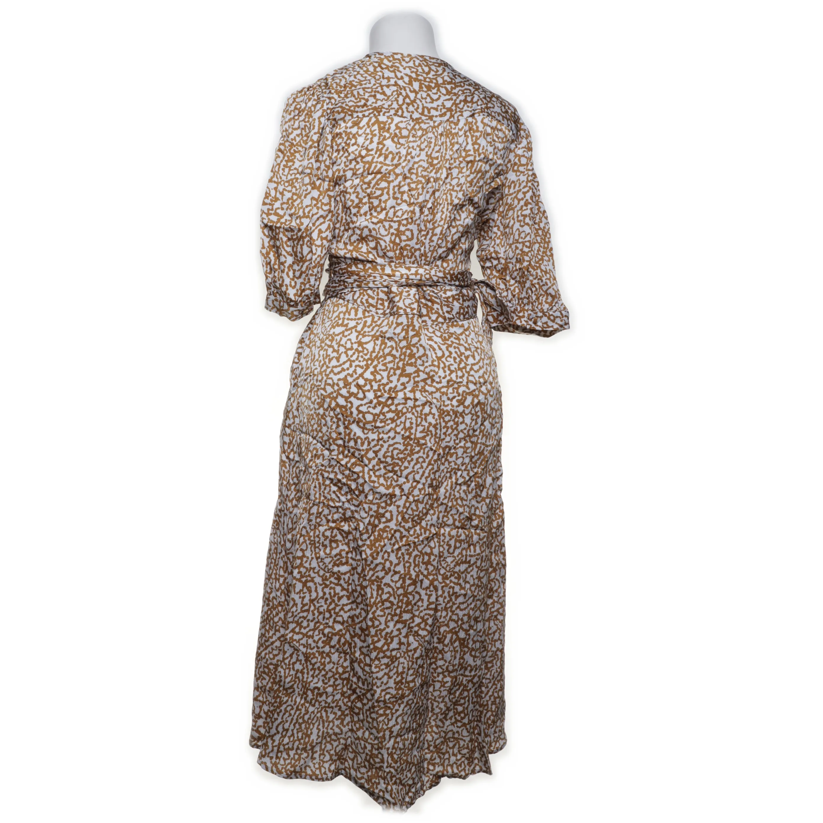 Second Female - bild 2