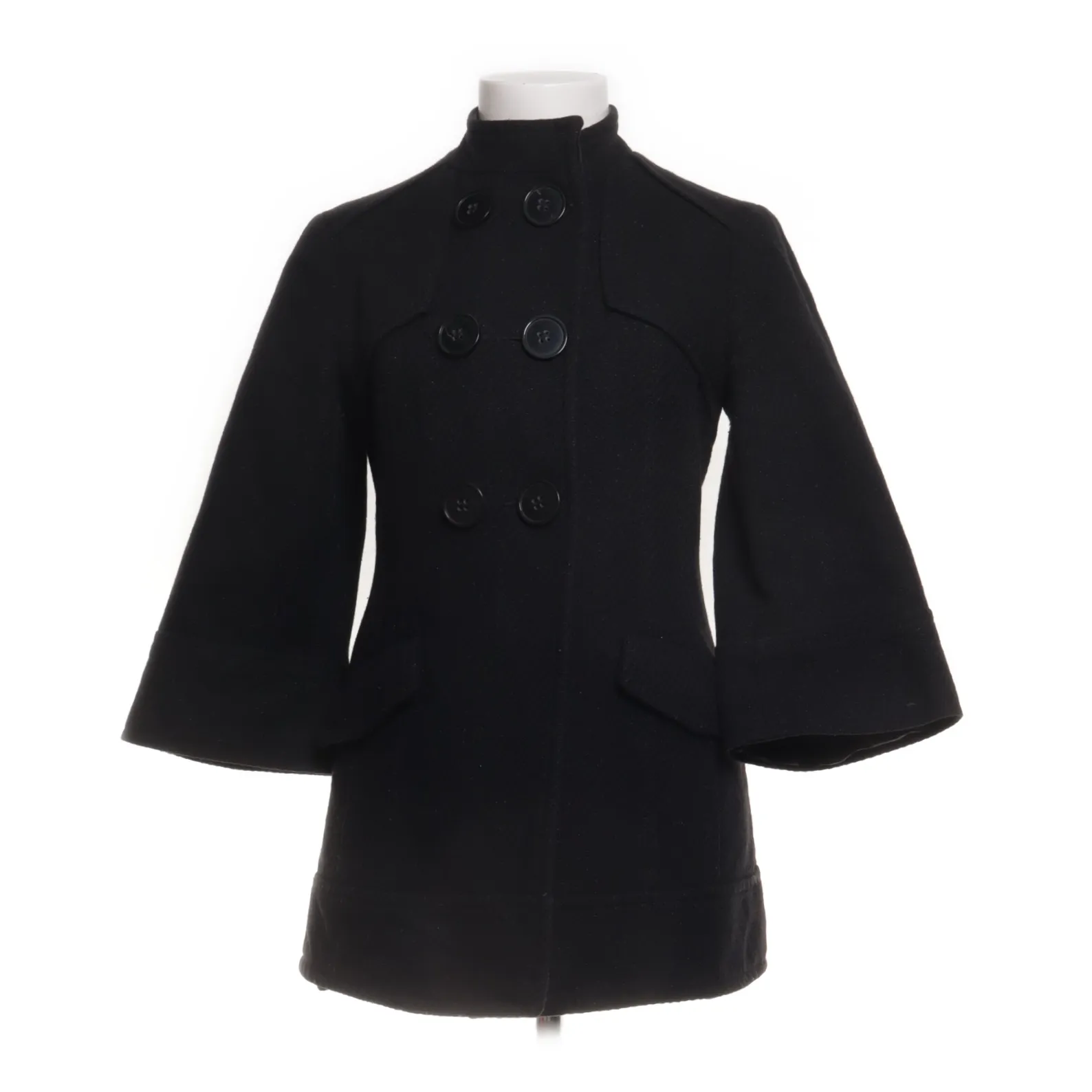 By Love & J Love - Mantel - WMN-INT-M