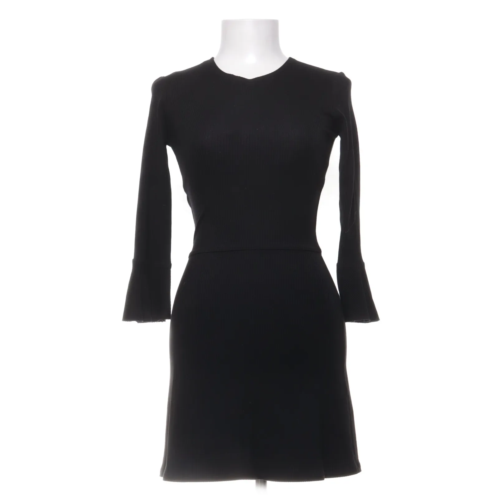 Buy second hand Reformation online at Sellpy