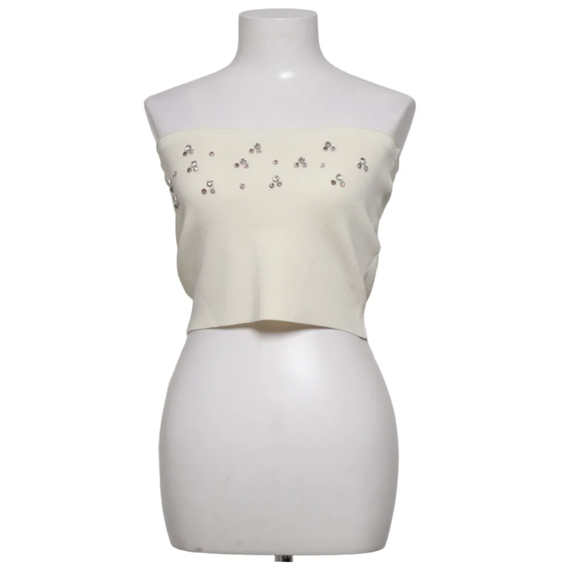 Buy second hand Anewsta online at Sellpy